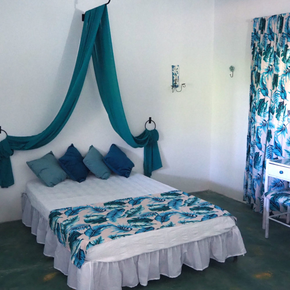 La-Tortuga_Bed_Cabaña Chakana in Palomino